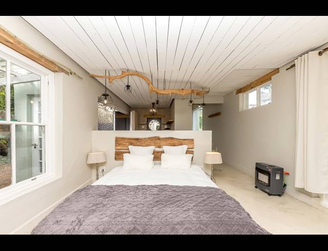 4 BEDROOM FREESTANDING TO LET IN OVERKLOOF